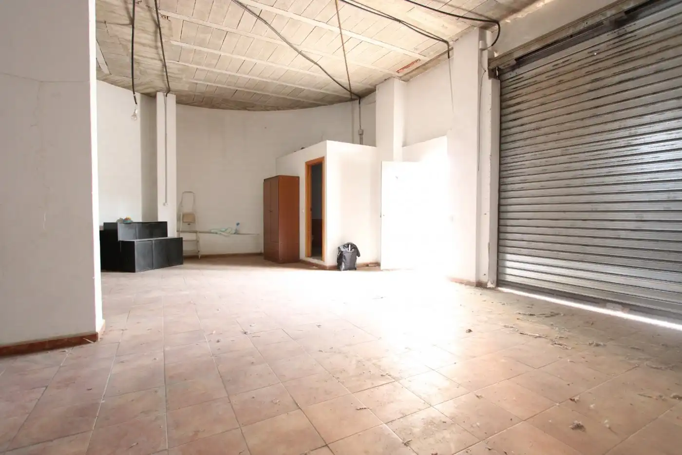 Local comercial en venta en Núcleo Urbano, imagen 4