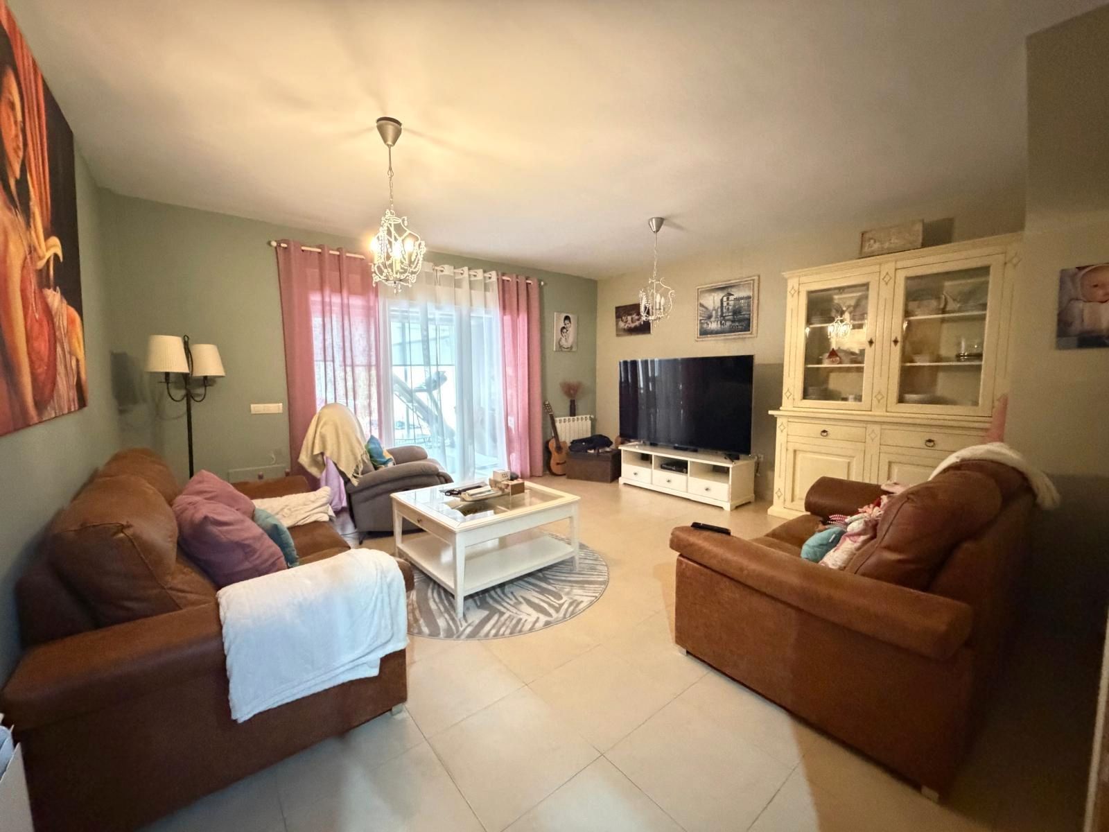 Casa adosada en venta