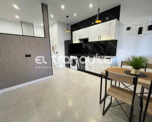 Kitchen of Flat to rent in Torrejón de Ardoz  with Air Conditioner, Swimming Pool and Washing machine