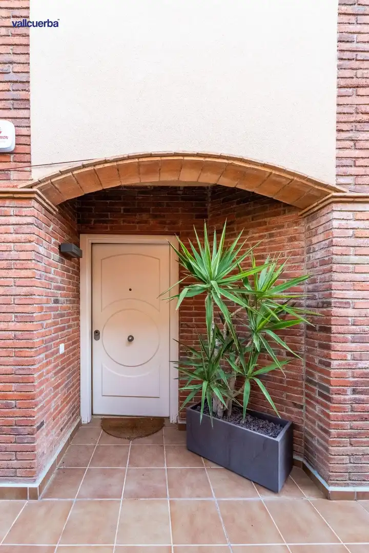 Casa pareada con piscina en venta en Vilafortuny - Cap de Sant Pere, imagen 6