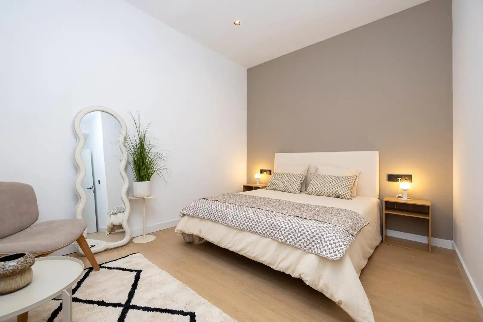 Bedroom of Flat for sale in Beiro