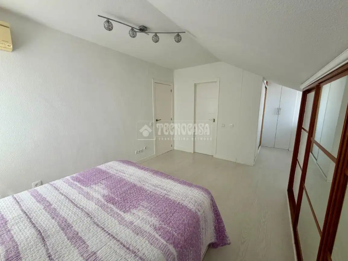 Casa adosada en venta en Villanueva de la Torre