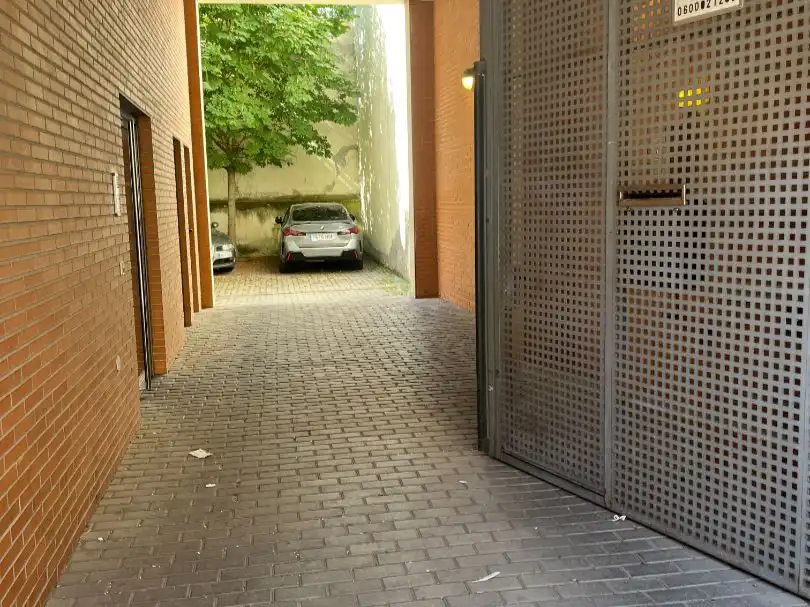 Aparcament de Garatge de lloguer en Madrid
