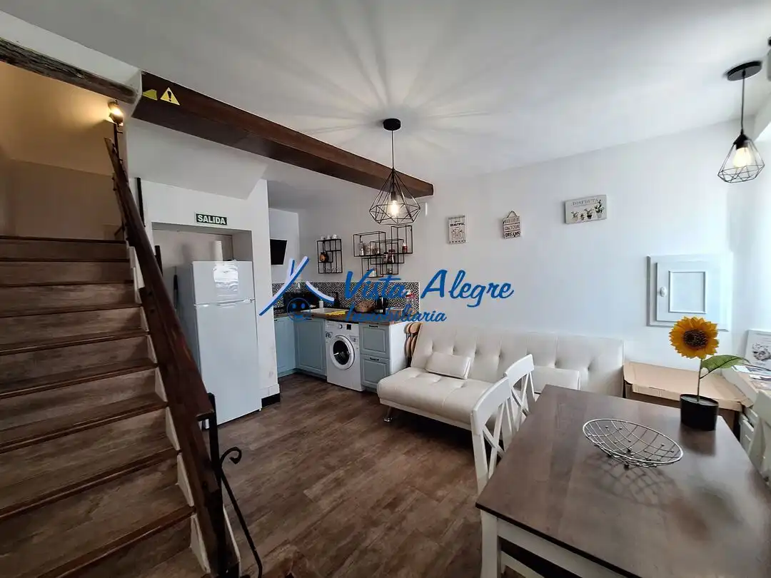 Casa con terraza en venta en Calle Dos de Mayo