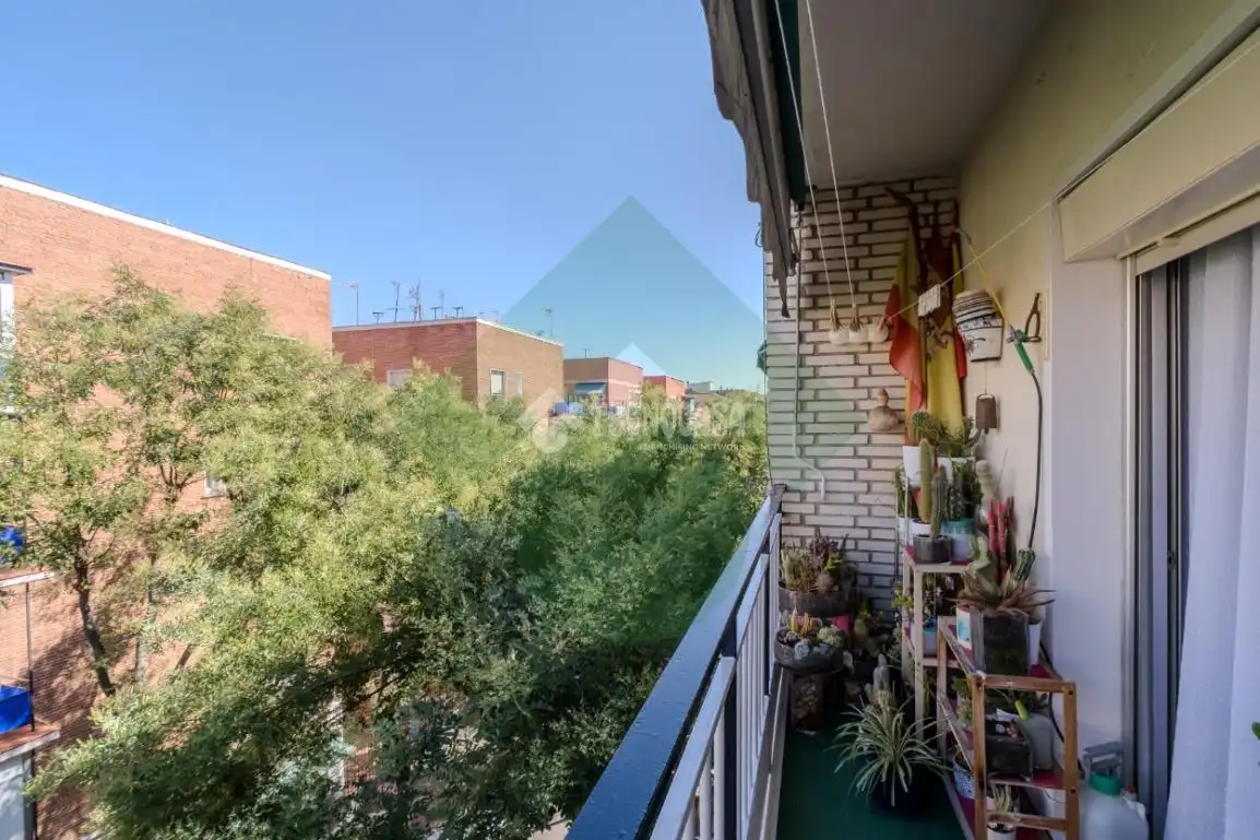 Balcony of Flat for sale in Madrid  with Heating, Terrace and Balcony