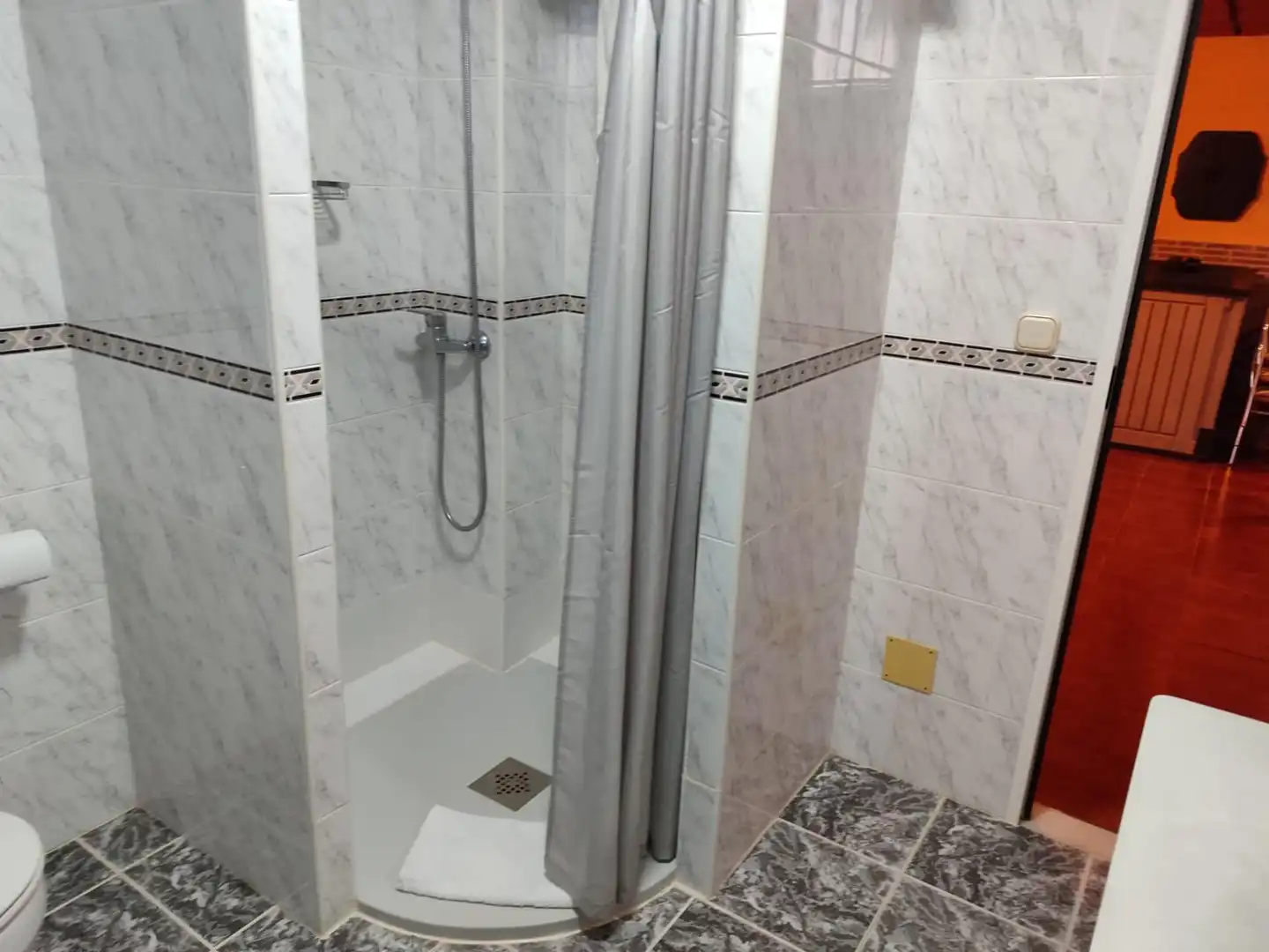 Bany de Casa o xalet en venda en Algeciras