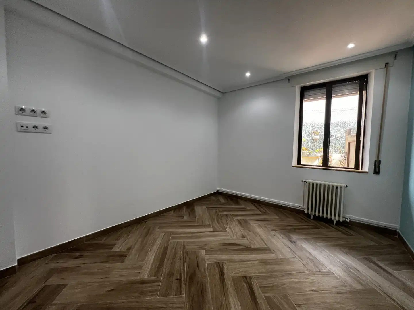 Detached homes for sale in Torrelavega   with Heating, Private garden and Parquet flooring