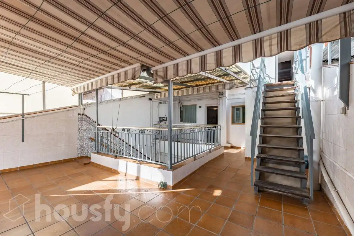 Terraza de Casa o chalet en venta en Sabadell con Calefacción, Terraza y Trastero