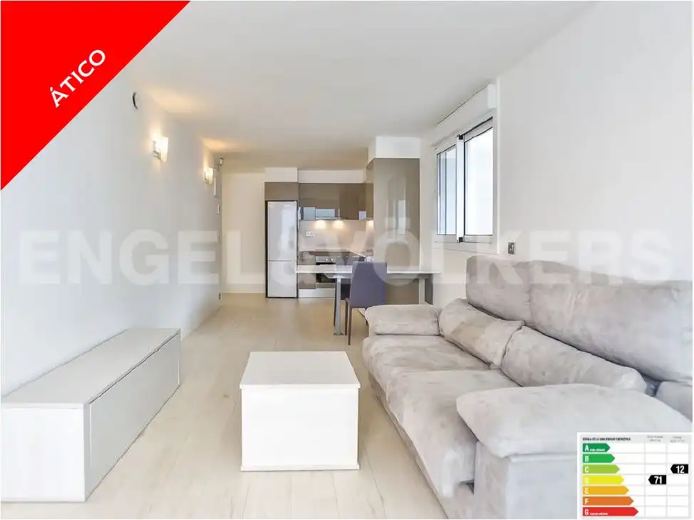 Living room of Attic for rent in Sitges  with Air Conditioner, Heating and Terrace