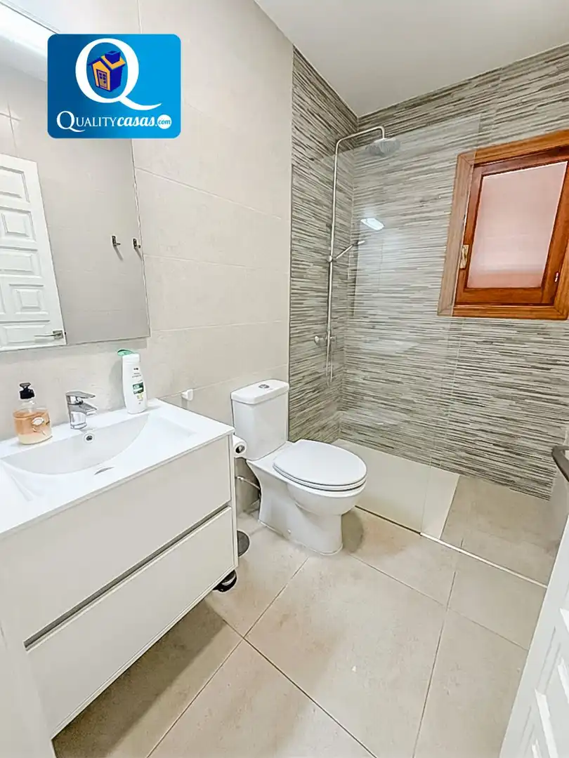 Baño de Casa o chalet en venta en Mutxamel con Aire acondicionado, Calefacción y Terraza