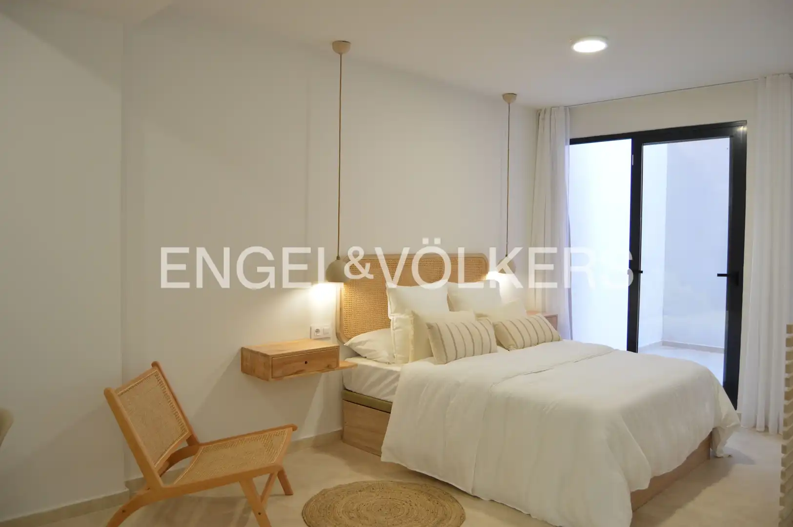 Bedroom of Flat for sale in Valencia  with Heating and Terrace