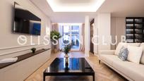 Living room of Flat for sale in  Madrid Capital  with Air Conditioner, Heating and Terrace