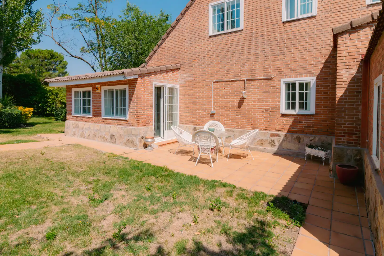 Jardí de Casa o xalet en venda en Las Rozas de Madrid amb Calefacció, Jardí privat i Parquet