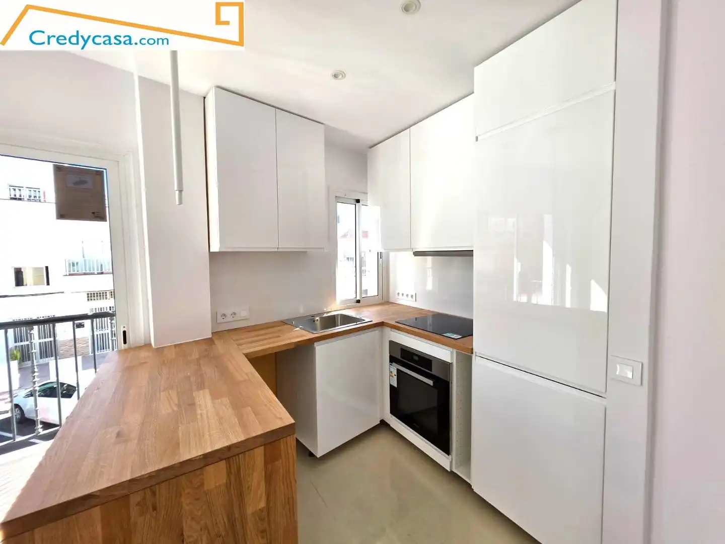 Flat with terrace for sale in Casco Urbano, imagen 2