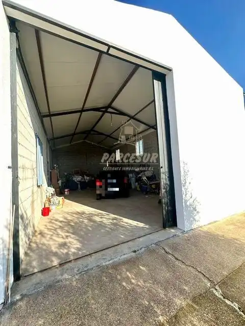Casa rústica amb jardí en venda a Periurbano Oeste - Sierra, imagen 4