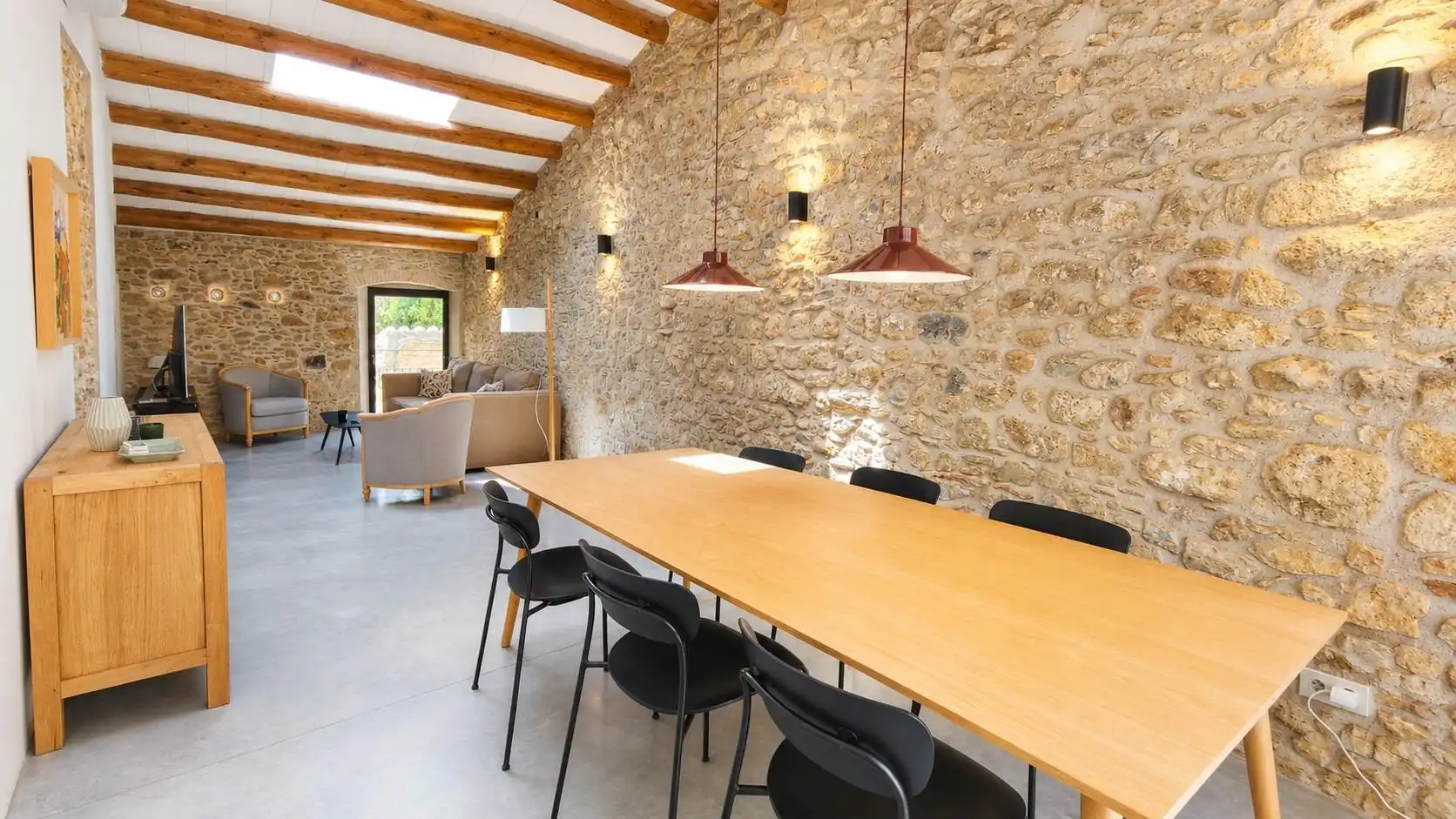 Menjador de Finca rústica de lloguer en Forallac amb Calefacció i Moblat