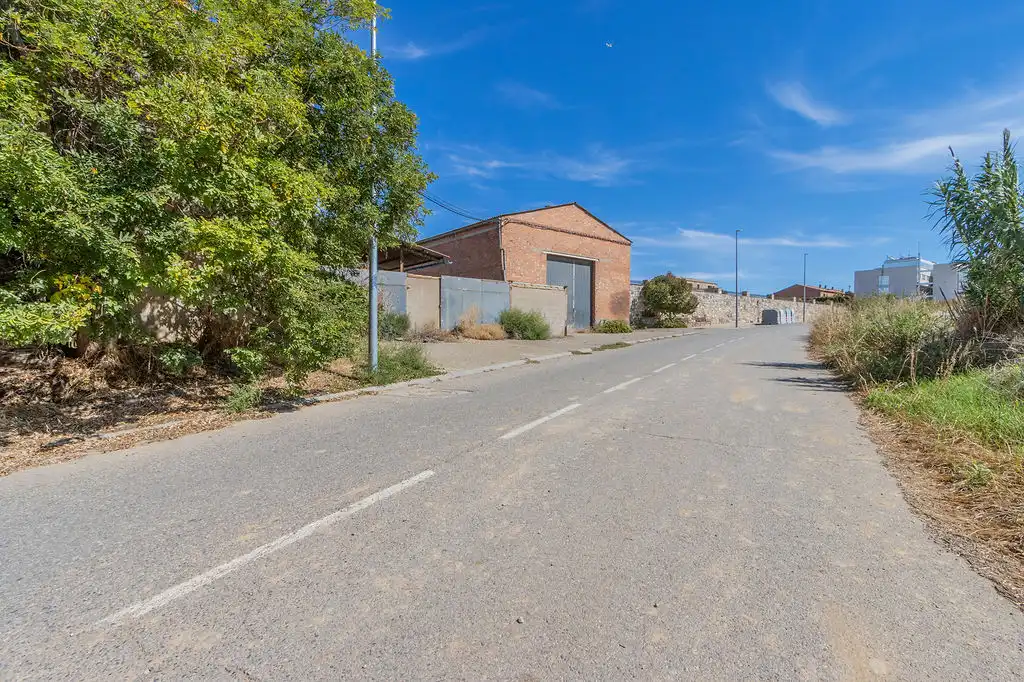 Fabrikhallen zum Verkauf in Pt. Detrás de la Pleta, Torrefarrera