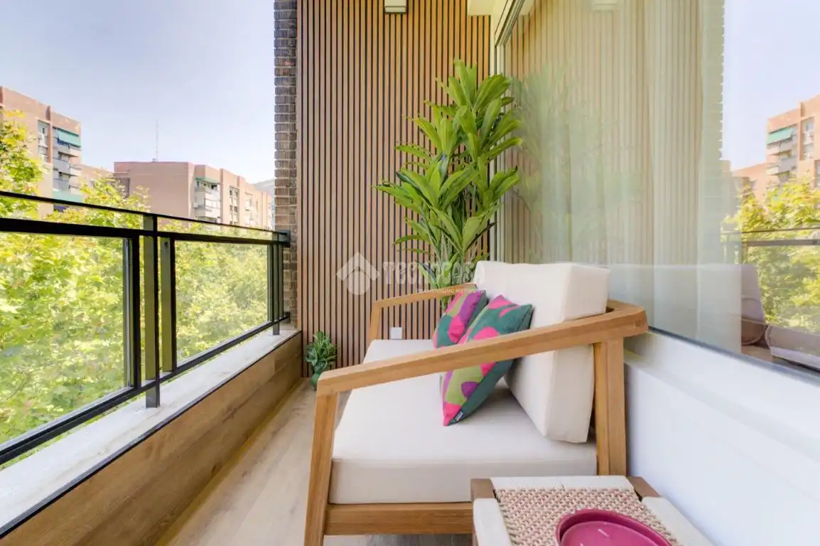 Terrassa de Pis en venda en Madrid amb Aire condicionat, Calefacció i Terrassa