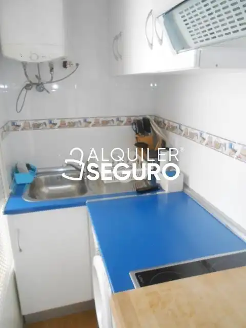 Küche von Wohnung zur Miete in Madrid mit Heizung und Möbliert