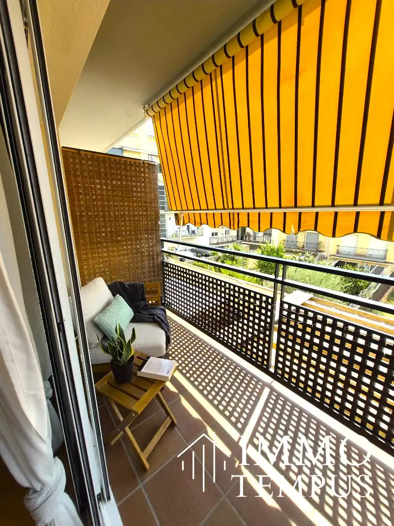 Terrasse von Maisonette zum Verkauf in Terrassa mit Heizung, Parkett und Ofen
