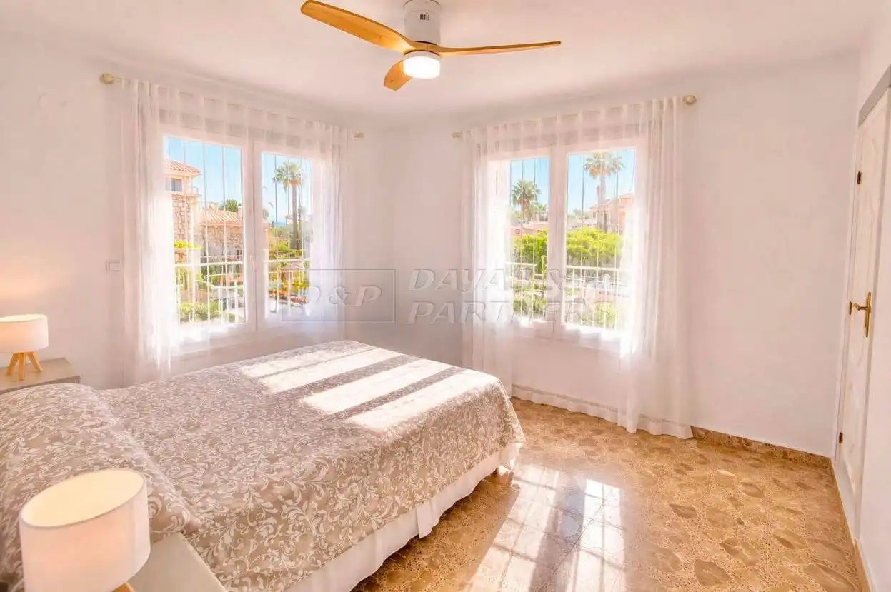 Habitación de Casa o chalet en venta en Orihuela con Aire acondicionado, Jardín privado y Terraza
