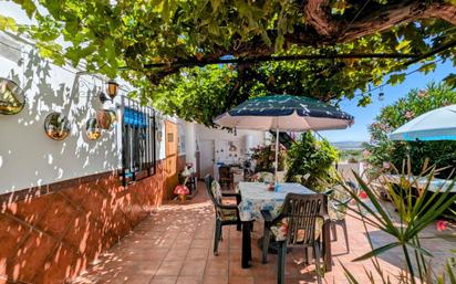 Terrassa de Casa o xalet en venda en Loja amb Calefacció, Jardí privat i Traster