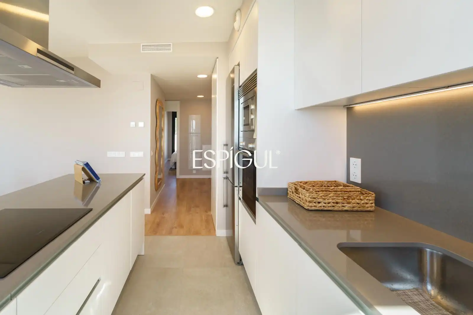 Kitchen of Attic for sale in Montgat  with Air Conditioner, Heating and Parquet flooring