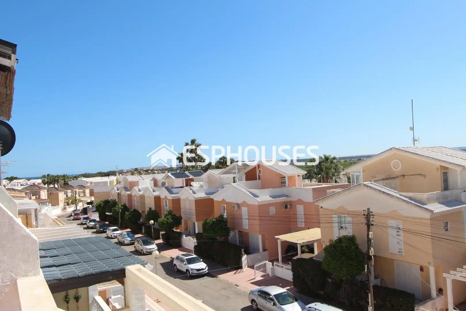 Vista exterior de Casa o chalet en venta en Guardamar del Segura con Aire acondicionado, Terraza y Trastero