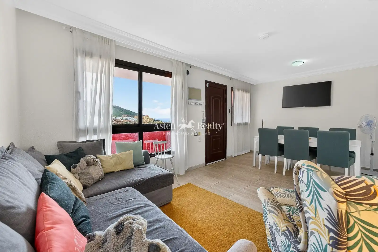 Habitación de Dúplex en venta en Adeje con Aire acondicionado, Terraza y Amueblado