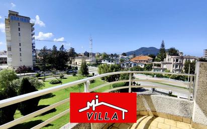 Exterior view of Flat for sale in Laredo  with Heating, Terrace and Furnished