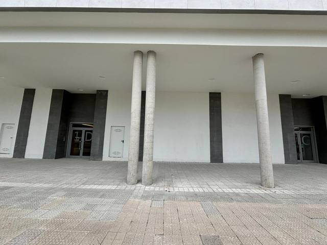 Local comercial en Alquiler en Urduliz