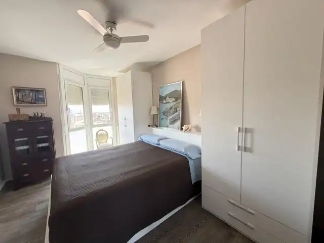 Habitación de Piso en venta en Sabadell con Calefacción y Terraza