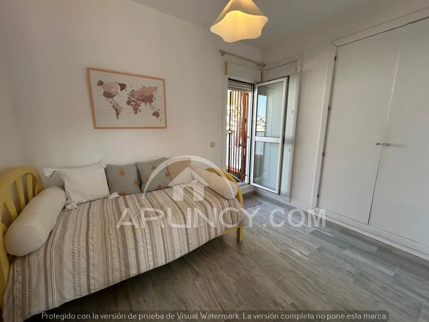 Terraza de Dúplex de alquiler en Alcalá de Guadaira con Aire acondicionado y Terraza