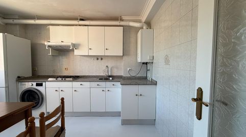 Foto 2 de Apartamento en venta en Avenida America, Zona Alta, Ponferrada