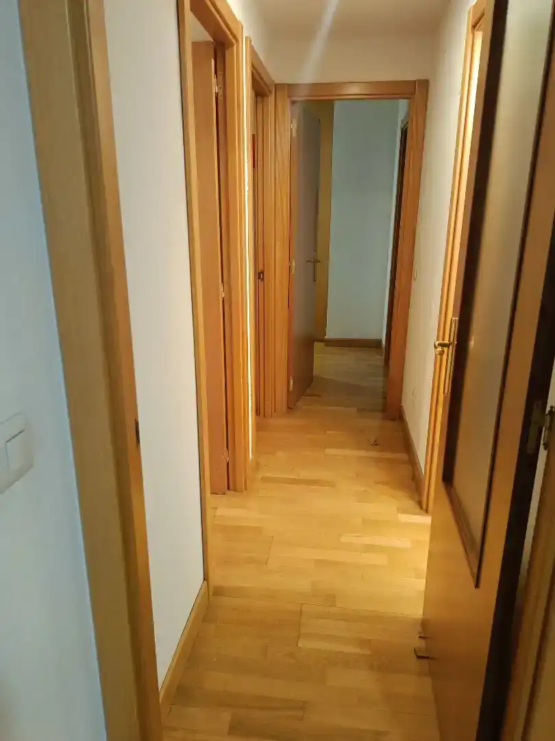 Flat for share in  Pamplona / Iruña  with Parquet flooring, Furnished and Oven