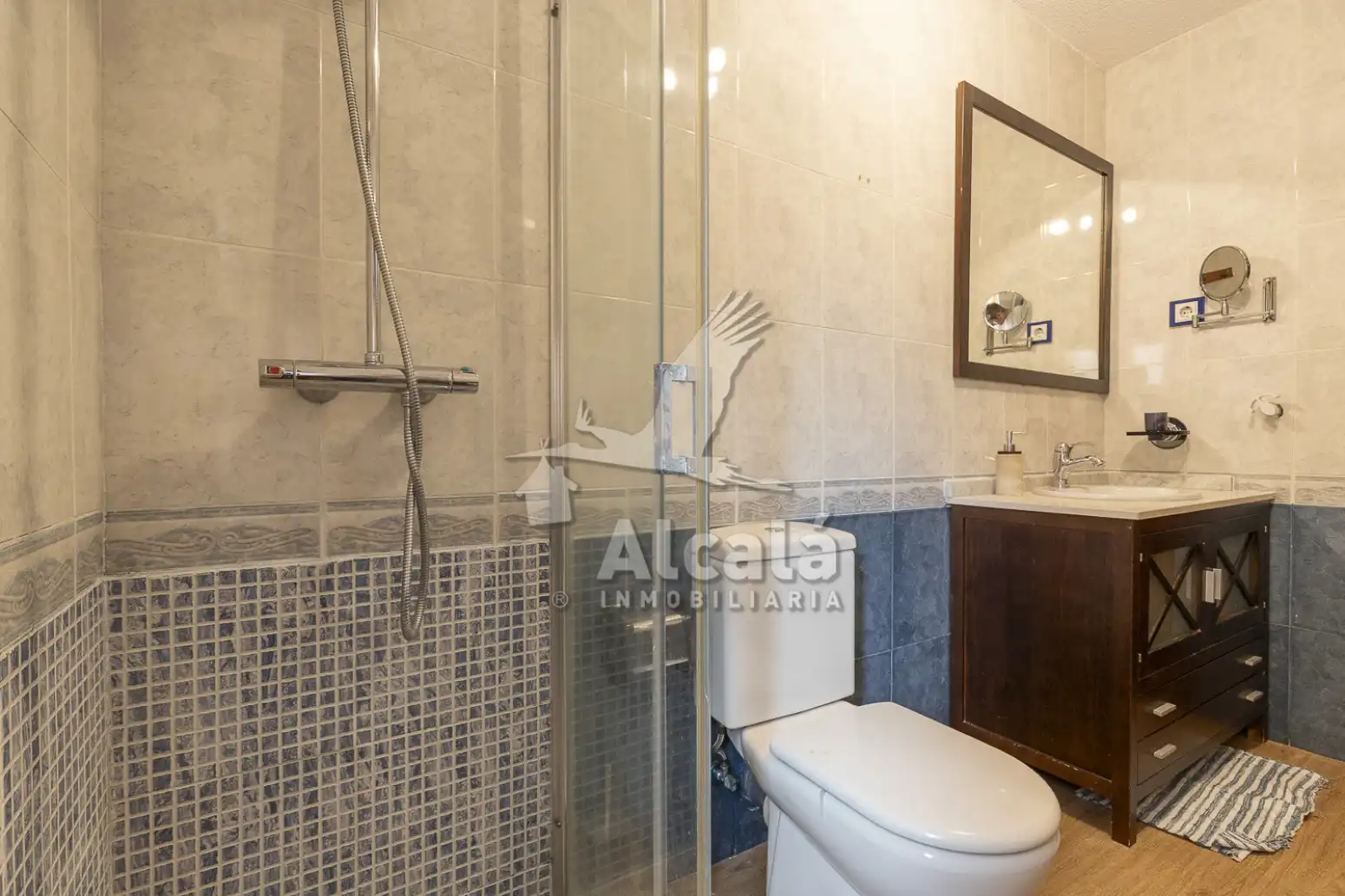 Bathroom of Flat for sale in Venecia - Nueva Alcalá