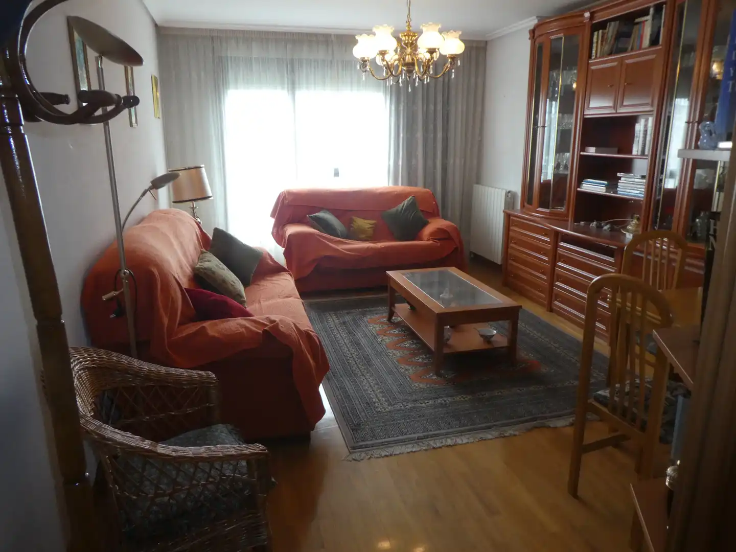 Wohnzimmer von Wohnung zum Verkauf in Burgos mit Heizung, Terrasse und Abstellraum