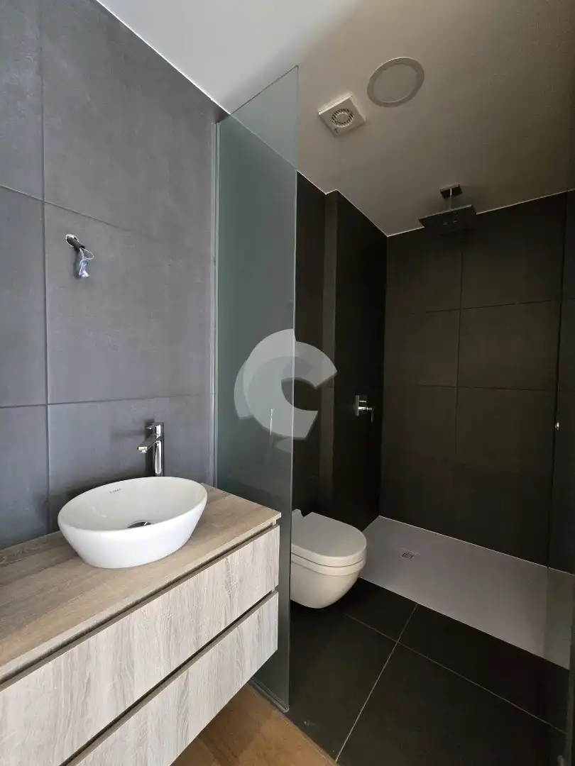 Bathroom of Flat for sale in Ourense Capital   with Heating, Terrace and Storage room