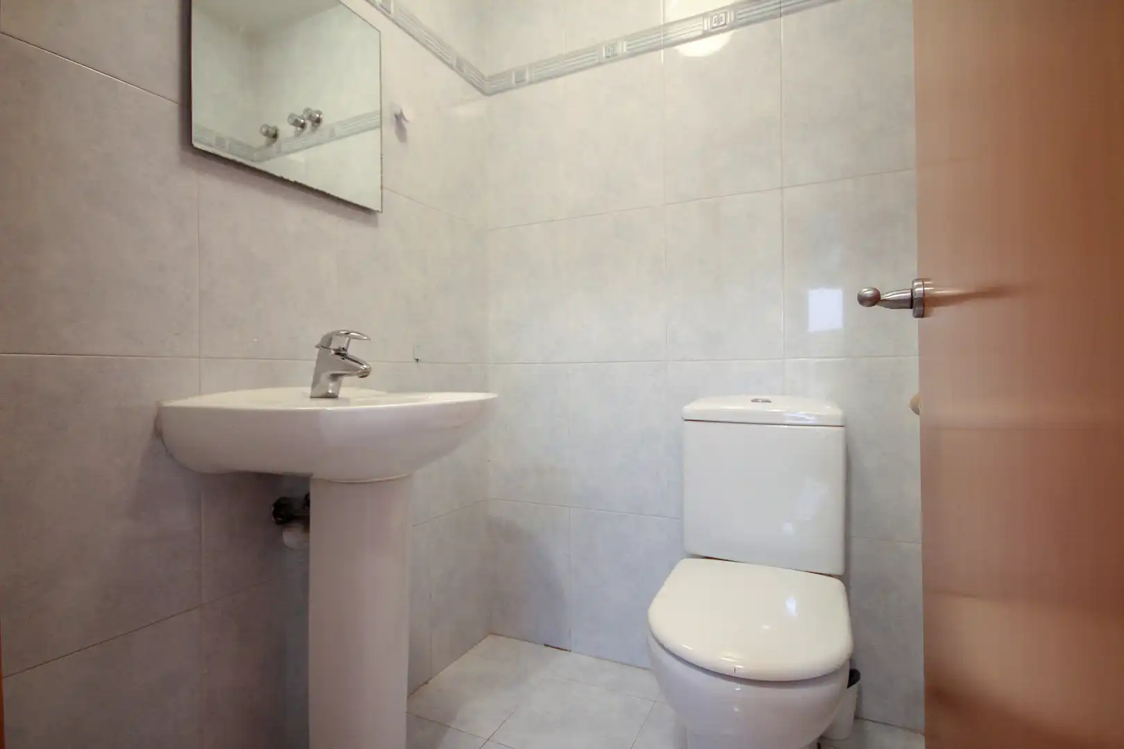 Baño de Piso en venta en Manresa con Calefacción, Terraza y Trastero