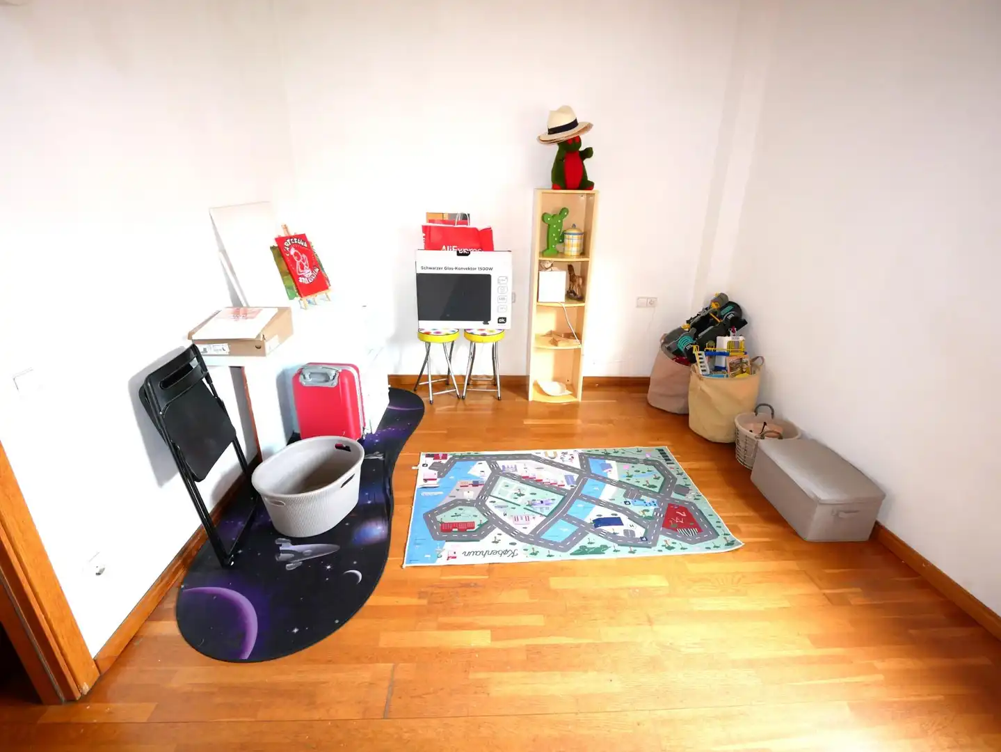 Schlafzimmer von Wohnung zum Verkauf in Barcelona mit Parkett