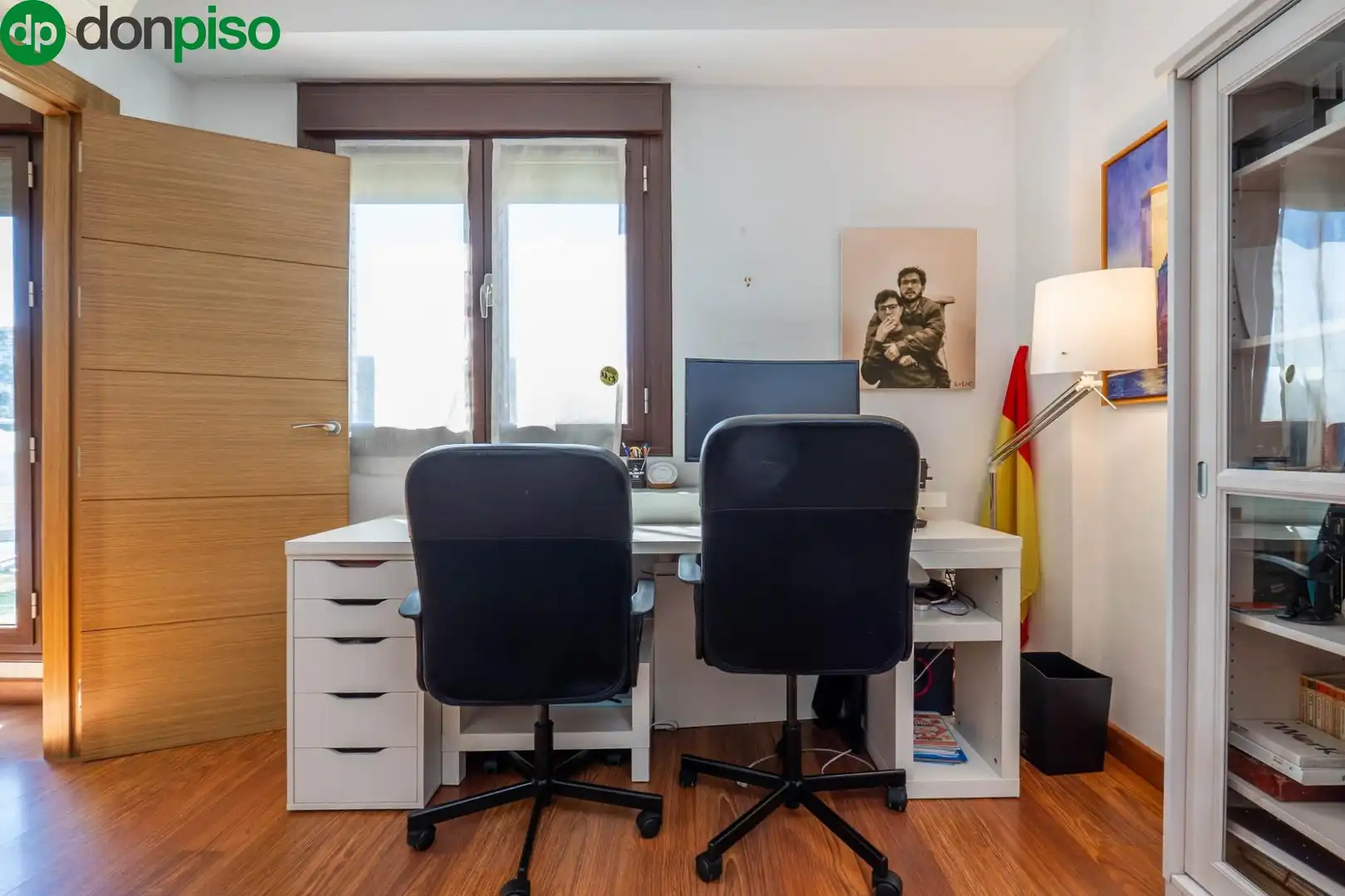 Einfamilien-Reihenhaus zum Verkauf in Granada mit Klimaanlage und Terrasse