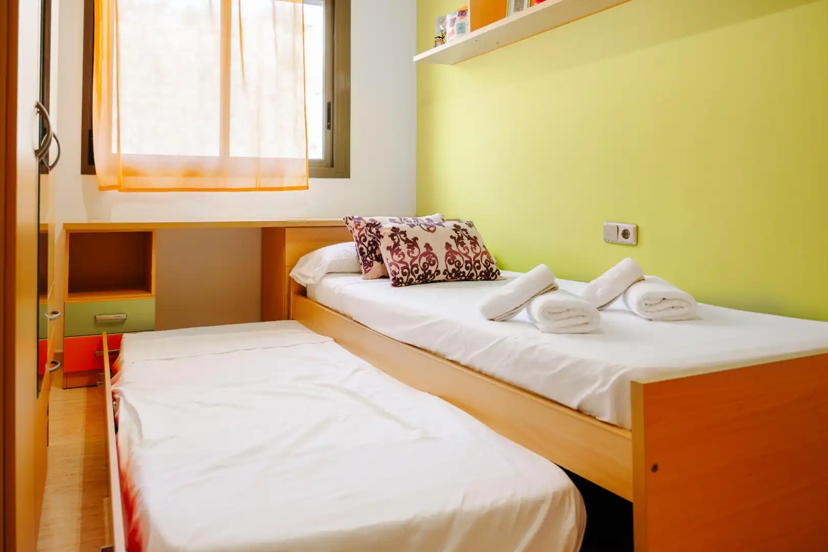 Dormitori de Apartament de lloguer en Villajoyosa / La Vila Joiosa amb Aire condicionat, Calefacció i Jardí privat