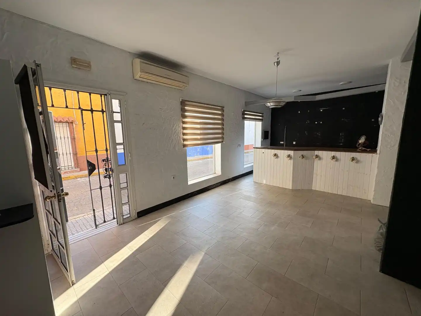 Casa o xalet en venda en Puerto Real amb Terrassa i Traster