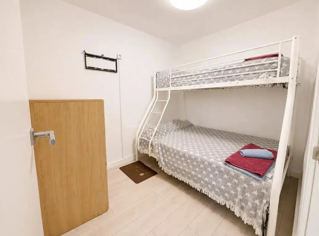 Habitación de Piso en venta en Vila-seca con Terraza, Amueblado y Horno
