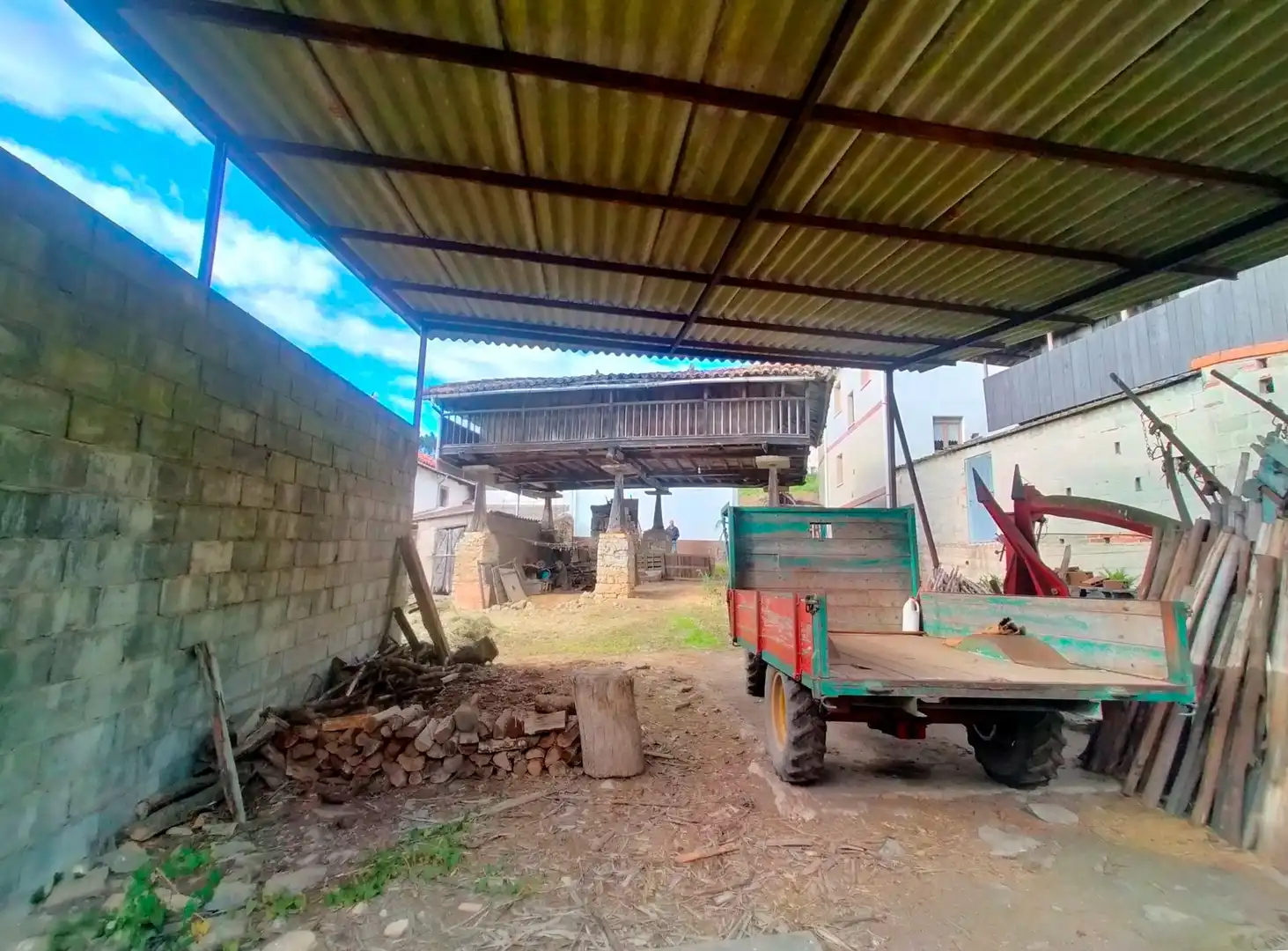 Finca rústica en venta en Pravia con Calefacción, Jardín privado y Trastero