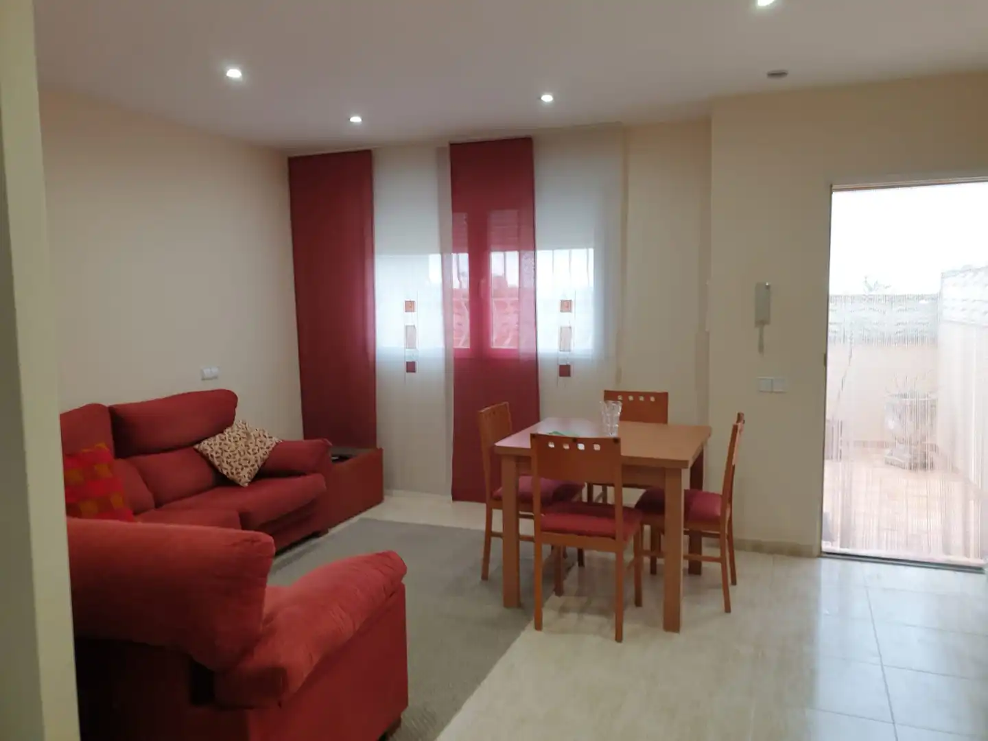 Sala de estar de Casa adosada de alquiler en Càlig con Jardín privado, Terraza y Amueblado