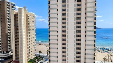 Foto 2 de Apartament en venda a Avenida Mediterraneo del, Playa Levante, Benidorm