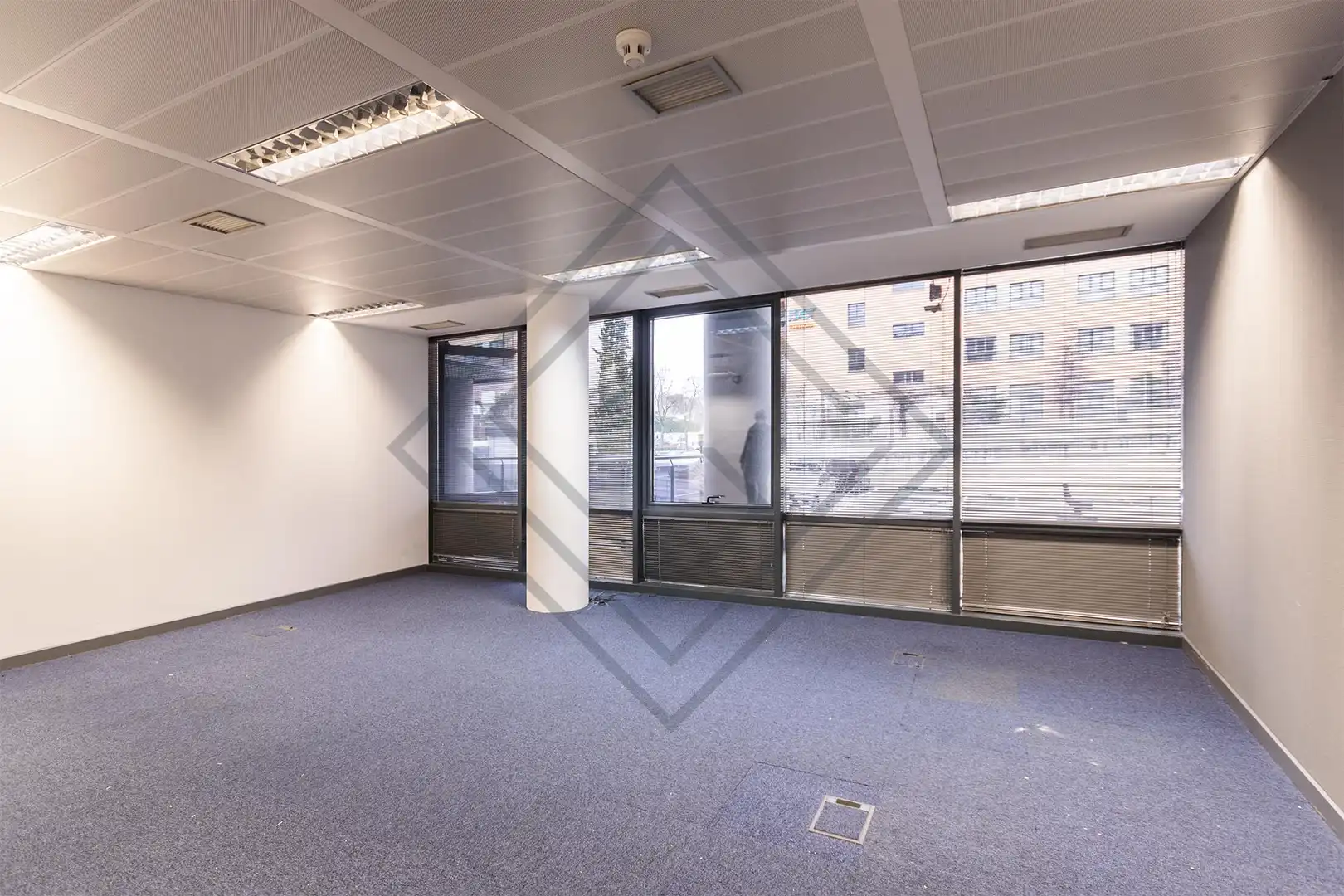 Büro mit Aufzug zur Miete in Avenida de Bruselas, imagen 22