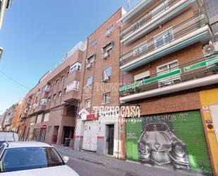 Vista exterior de Pis en venda en  Madrid Capital amb Aire condicionat