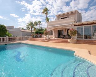 Vista exterior de Casa o xalet de lloguer en Calpe / Calp amb Aire condicionat, Terrassa i Piscina